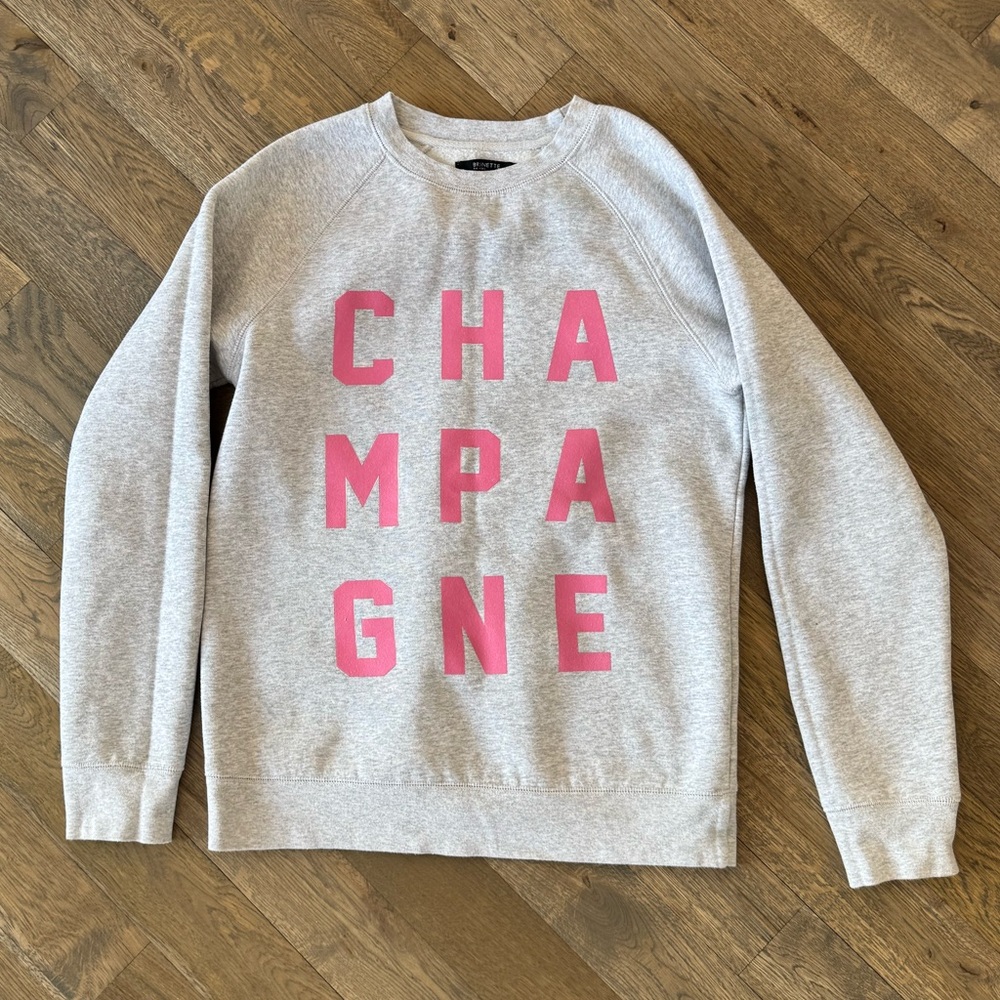 BRUNETTE the label. Great condition sweatshirt.